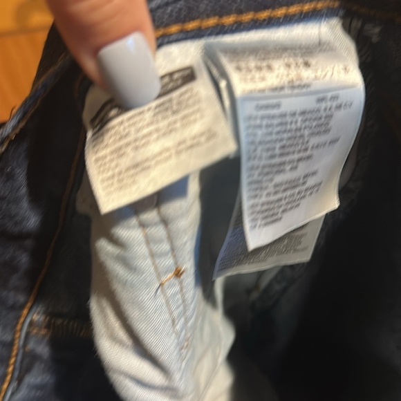 Levi's 550 Dark Blue Jeans - Picture 7 of 7